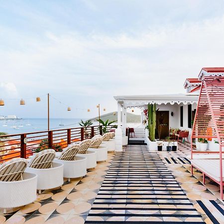 The Pink Palm Hotel - Adults Only Charlotte Amalie Buitenkant foto