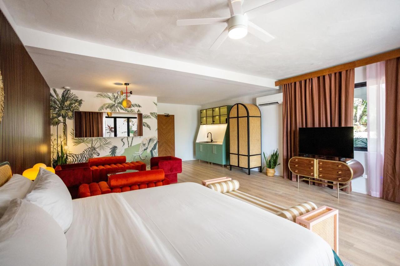 The Pink Palm Hotel - Adults Only Charlotte Amalie Buitenkant foto