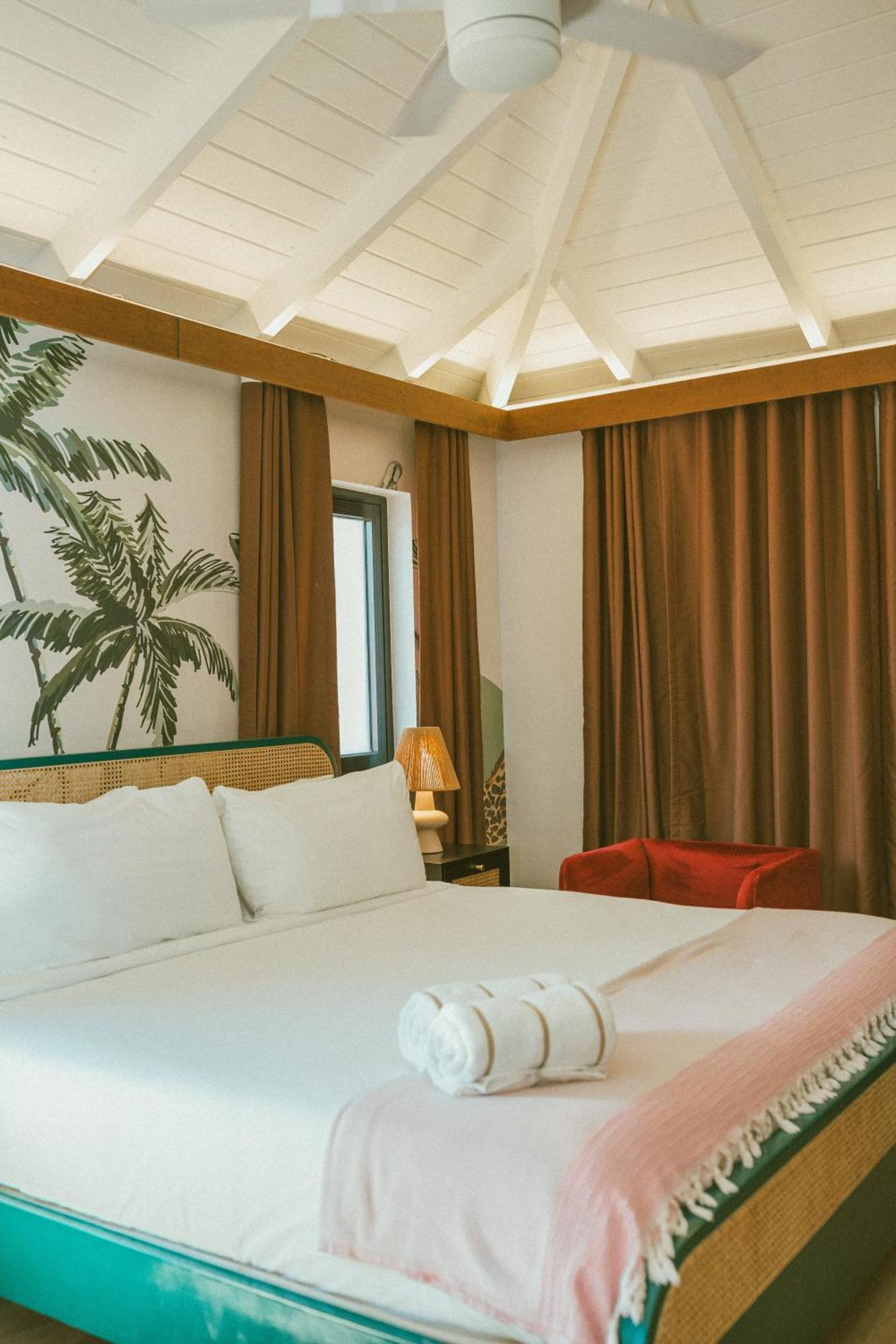 The Pink Palm Hotel - Adults Only Charlotte Amalie Buitenkant foto