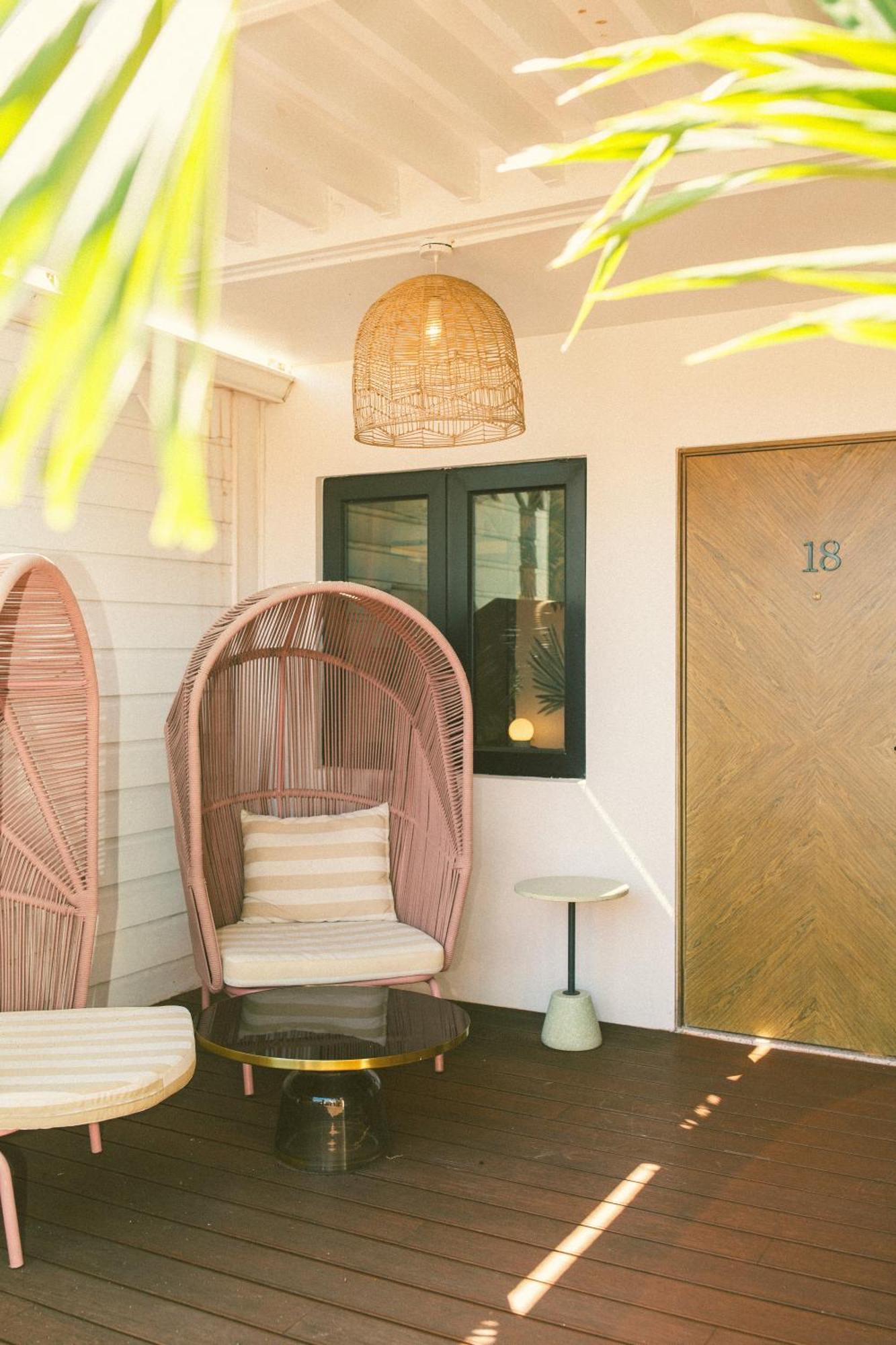 The Pink Palm Hotel - Adults Only Charlotte Amalie Buitenkant foto